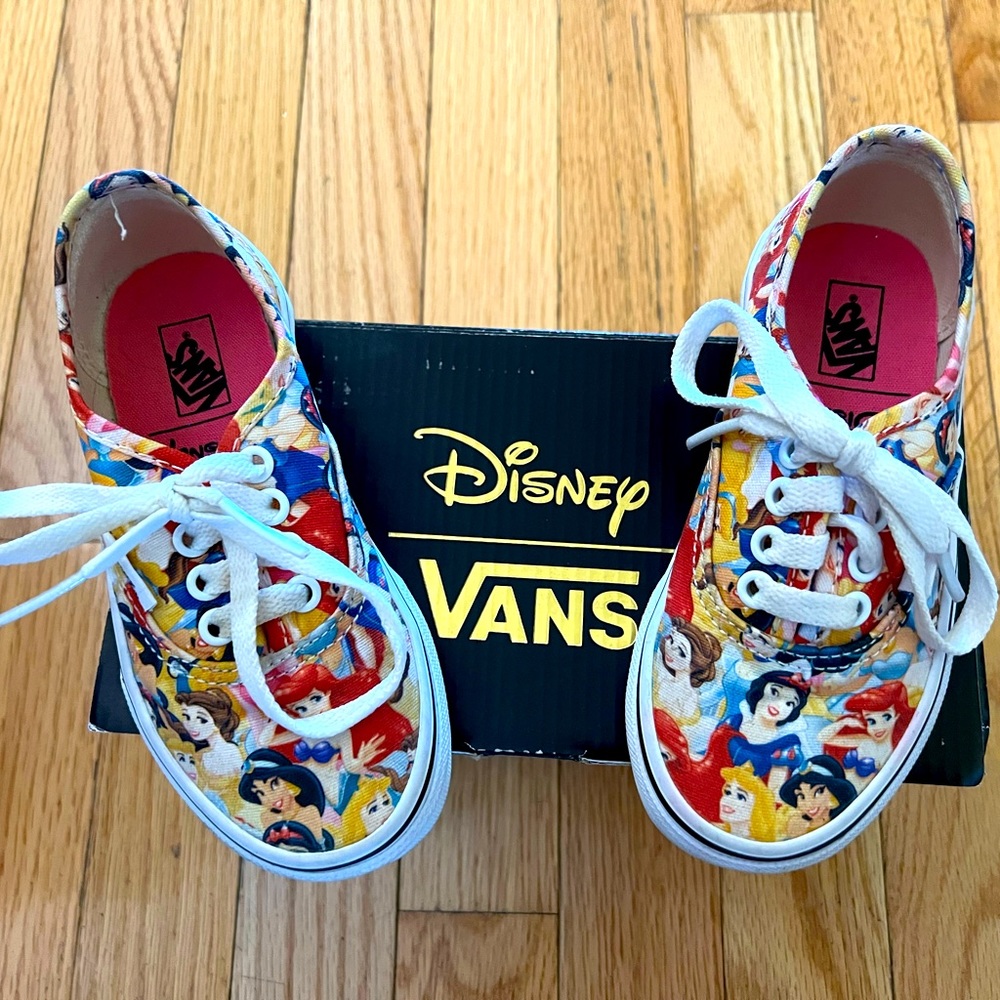 Vans Kids Sneakers with Disney Princess Print